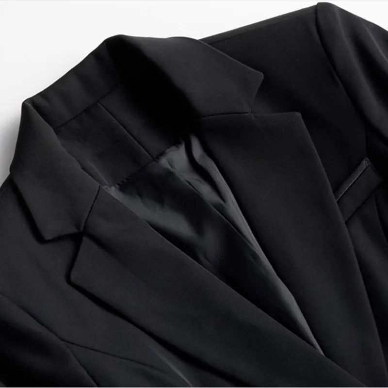 Elegant Blazer – Women’s Office Wear