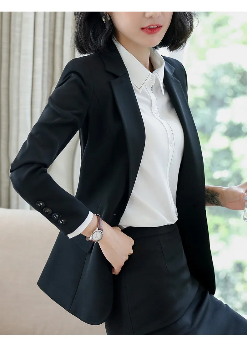 Elegant Blazer – Women’s Office Wear
