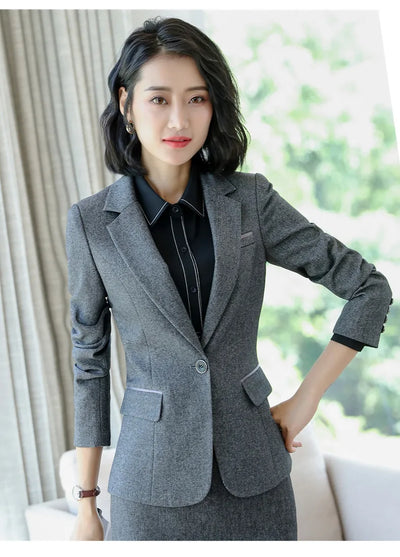Elegant Blazer – Women’s Office Wear