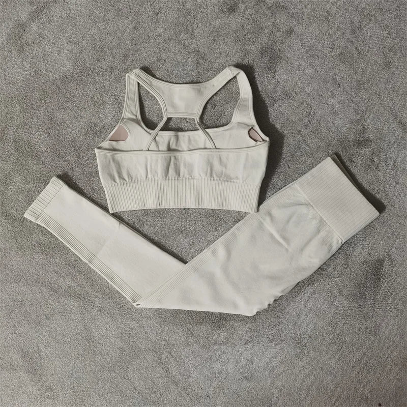Seamless Sports Bra & Shorts Set