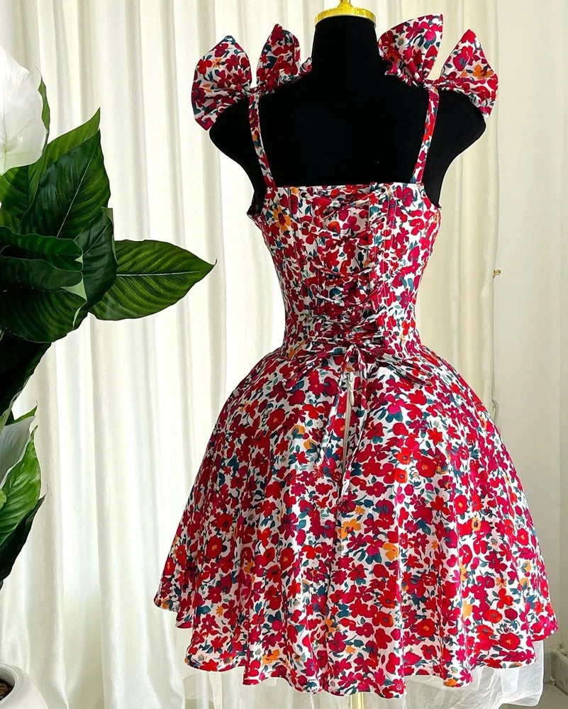 Floral V-Neck Mini Dress – Pleated A-Line Summer Style