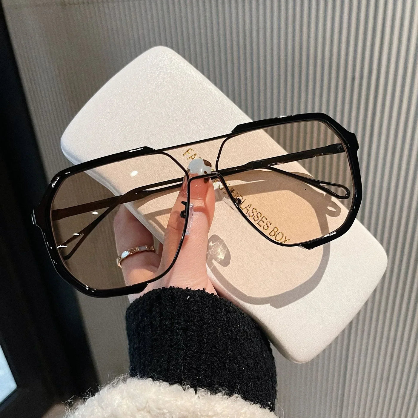 Oversized Retro Sunglasses