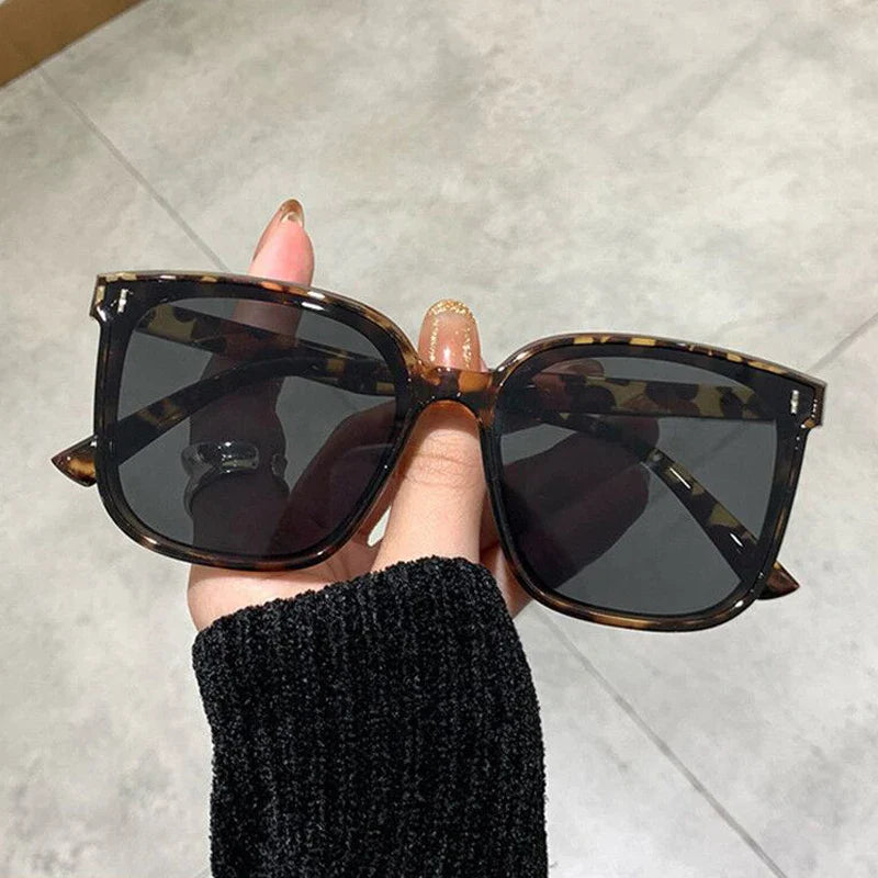 Vintage Square Oversized Retro Sunglasses