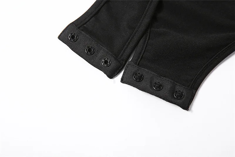Cut-Out Bodysuit – Sexy Long Sleeve Skinny Fit in Black