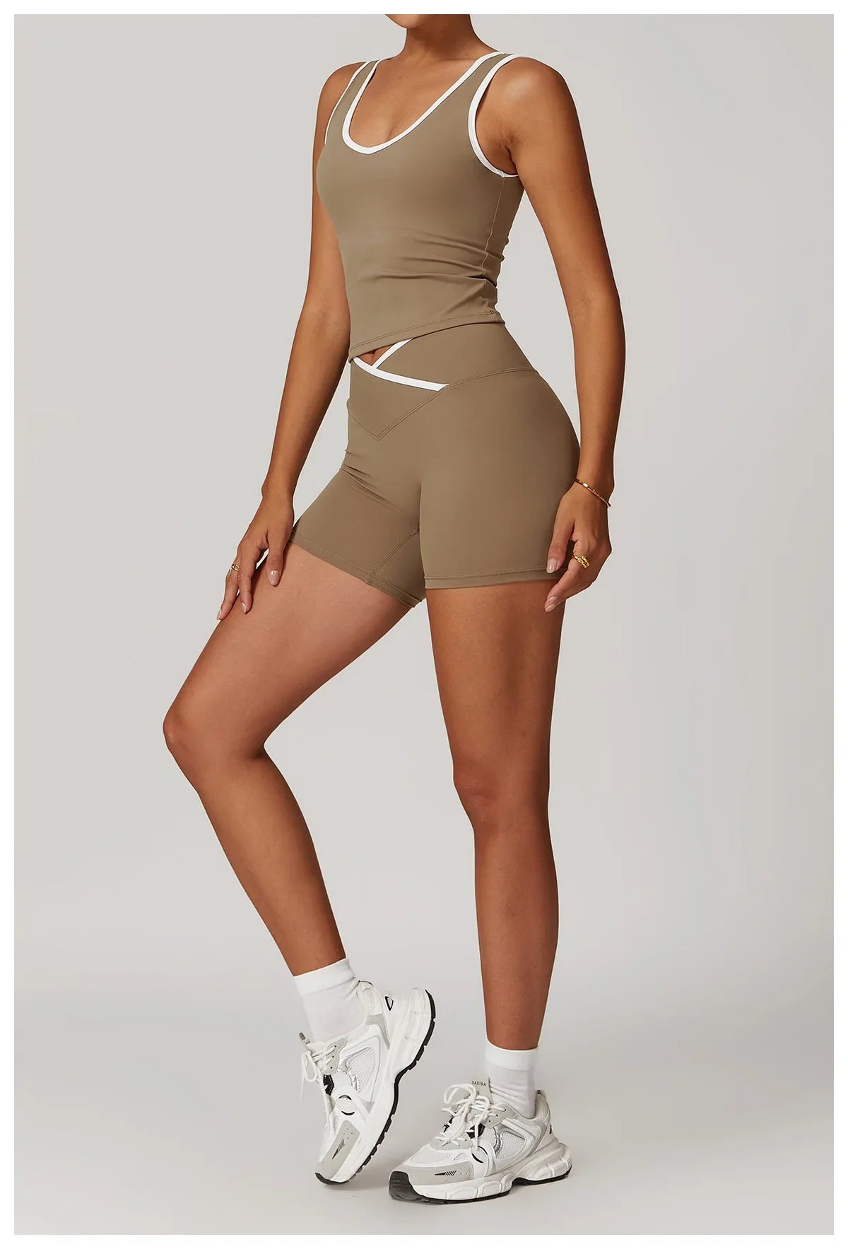 2-Piece Yoga Set – High Waist Leggings & Sports Bra for Women