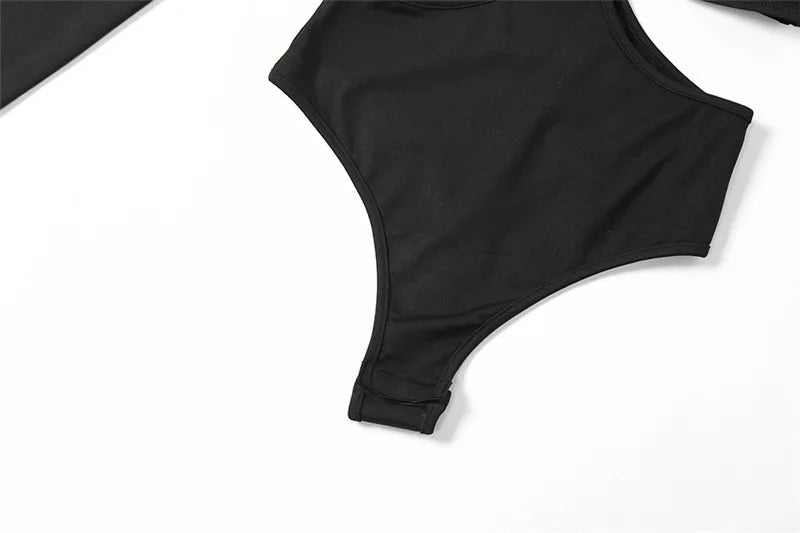 Cut-Out Bodysuit – Sexy Long Sleeve Skinny Fit in Black