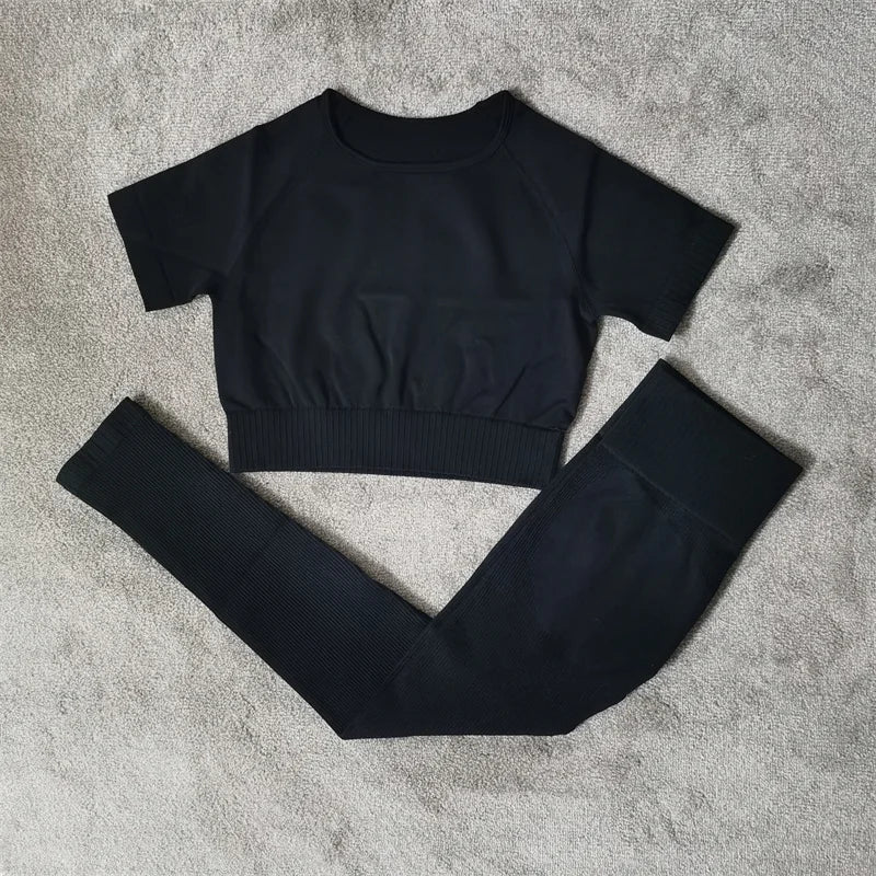 Seamless Sports Bra & Shorts Set