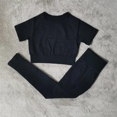 Seamless Sports Bra & Shorts Set