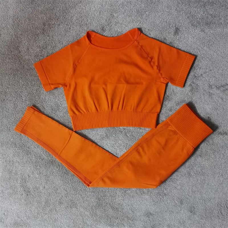 Seamless Sports Bra & Shorts Set