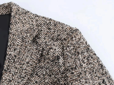 Loose Fit Blazer – Women’s Elegant Jacket