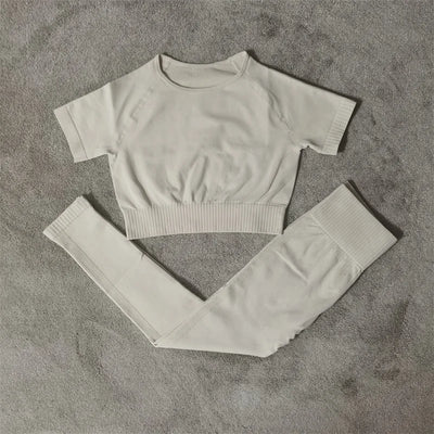Seamless Sports Bra & Shorts Set