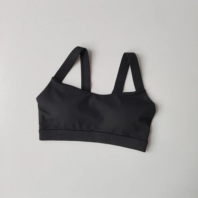 Seamless Yoga Set – Sports Bra & High Waist Shorts