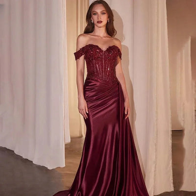 Black Lace V-Neck Tulle Evening Gown