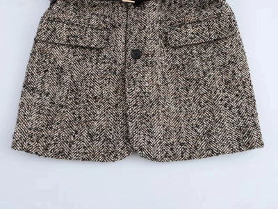 Loose Fit Blazer – Women’s Elegant Jacket