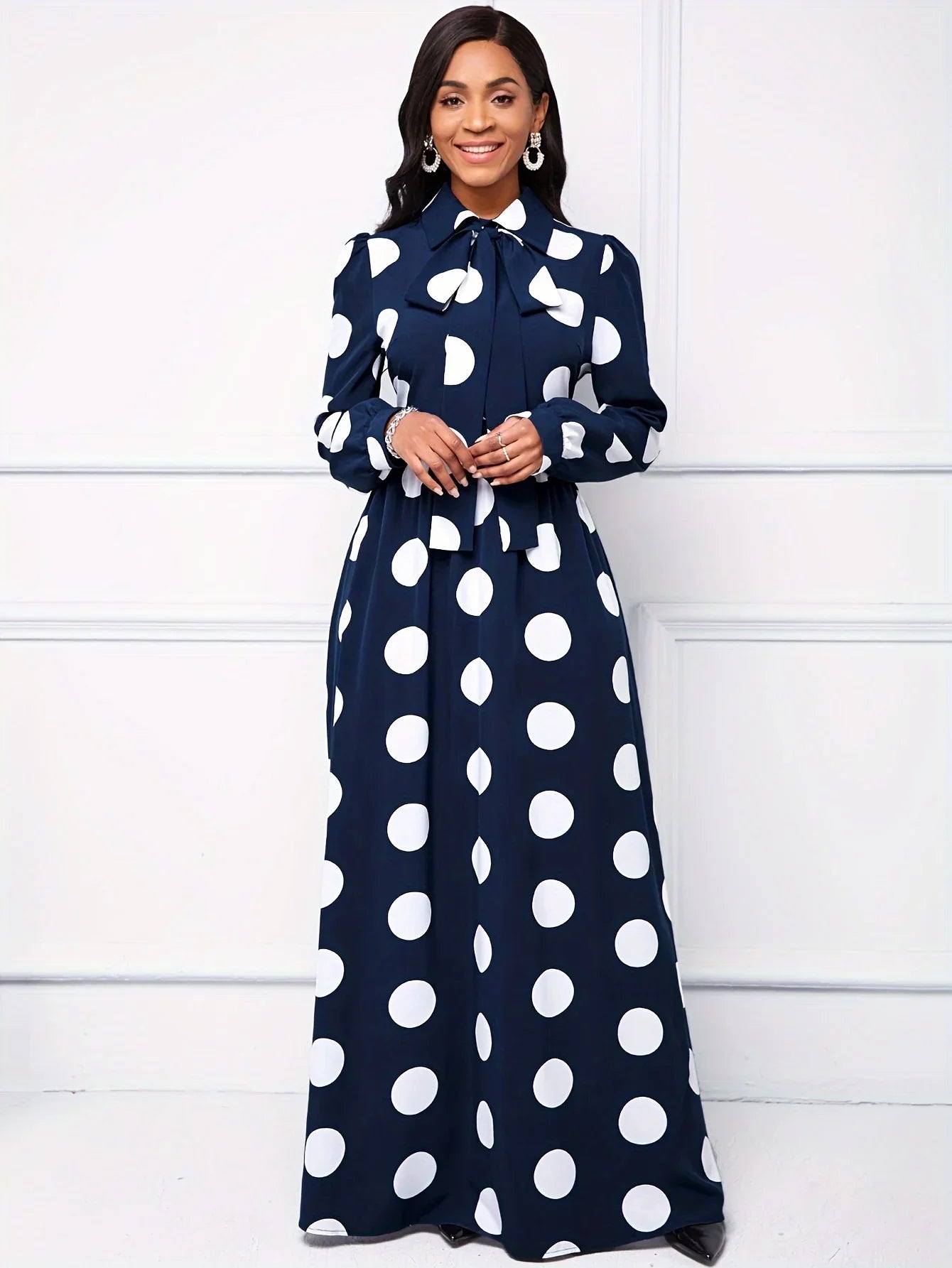 Polka Dot Maxi Dress – Elegant Bow Tie Casual Style