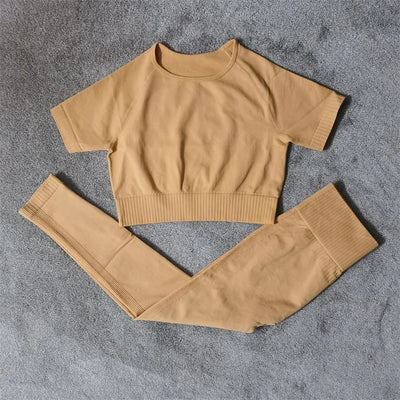 Seamless Sports Bra & Shorts Set