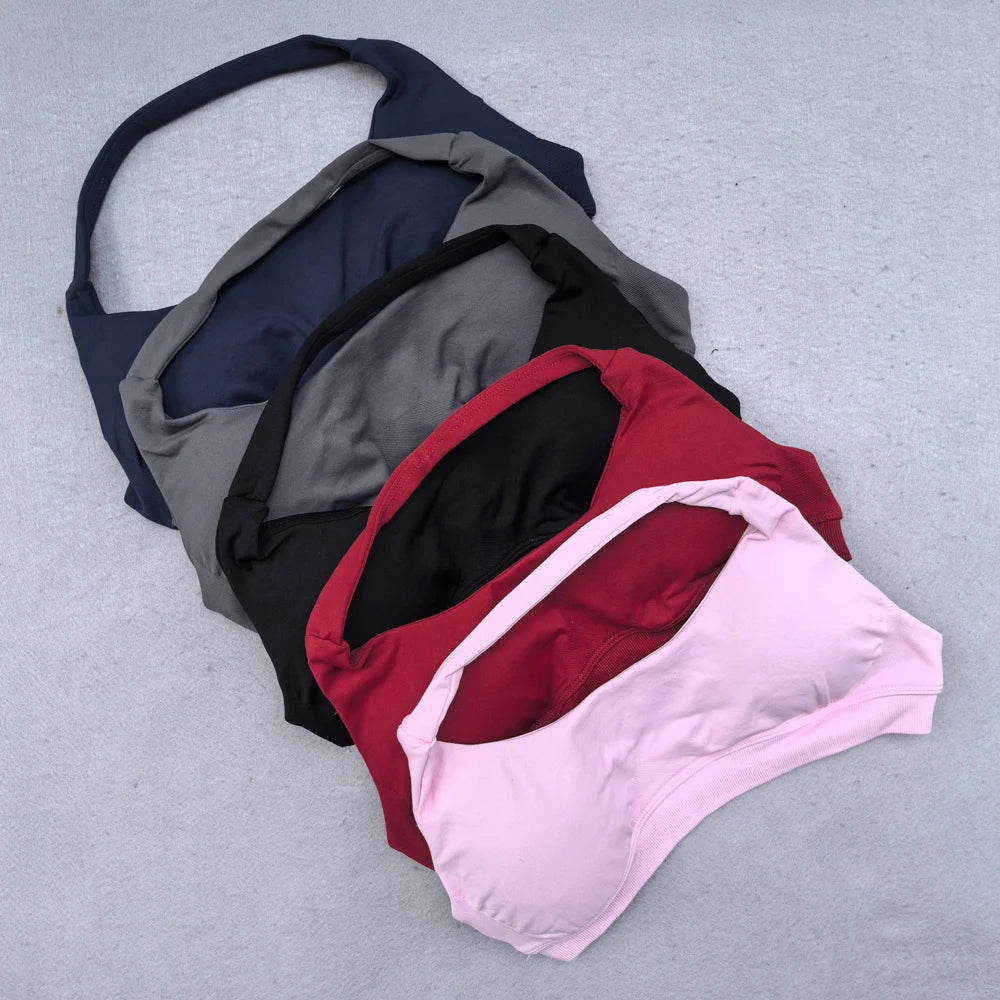 Seamless Halter Sports Bra