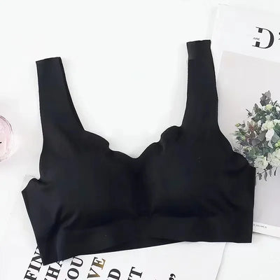Seamless Ribbed Sports Bra – Black Yoga Crop Top