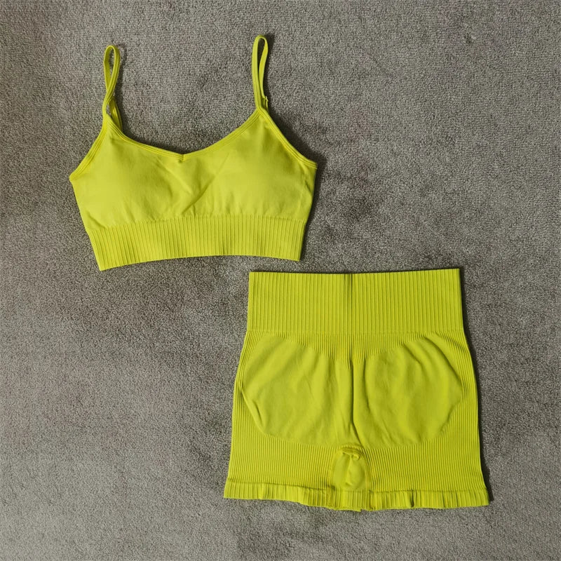 Seamless Sports Bra & Shorts Set