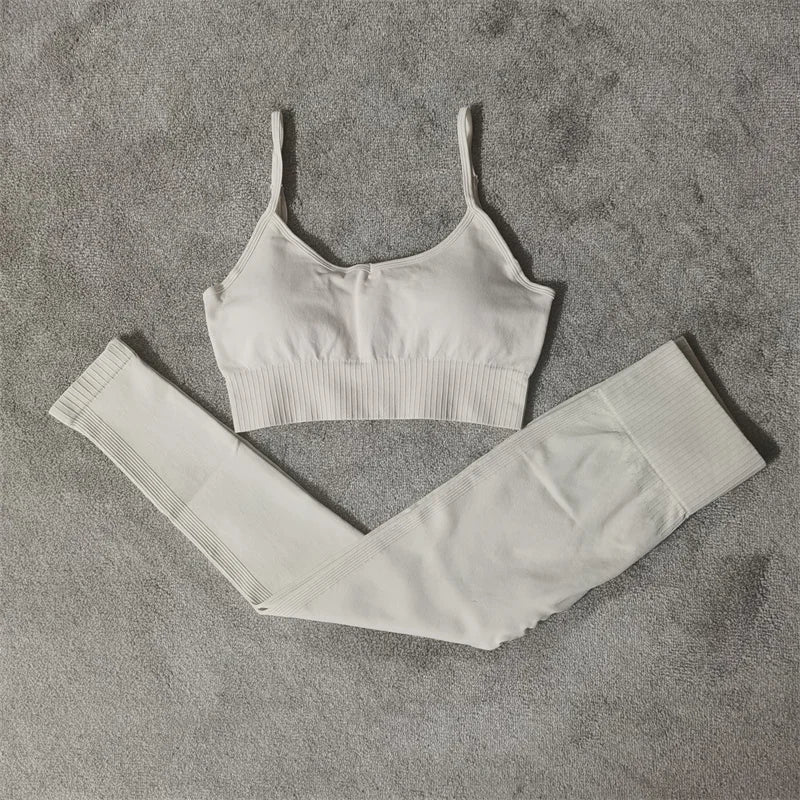 Seamless Sports Bra & Shorts Set