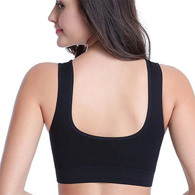 Seamless Ribbed Sports Bra – Black Yoga Crop Top