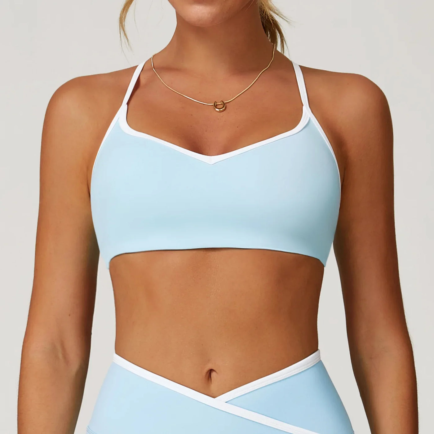 Shockproof Sports Bra – Push-Up Crop Top for Yoga & Workouts